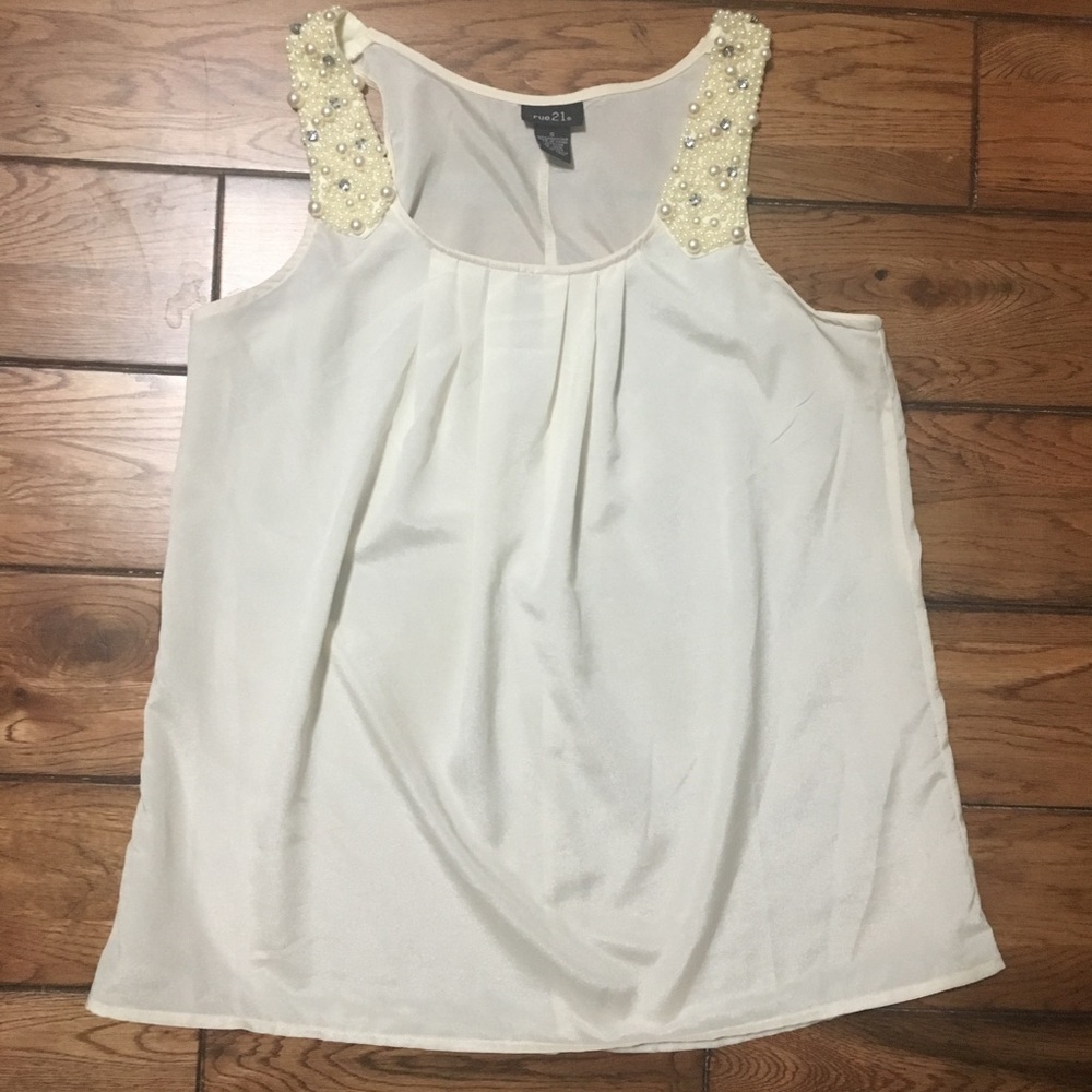 Rue21 pearl and rhinestone beaded tank top small